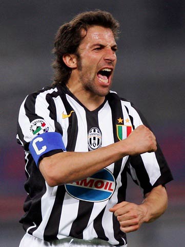 萨拉赫达成利物浦生涯250球里程碑，成队史第三人（萨拉赫利物浦生涯第250球达成，位列队史第三）