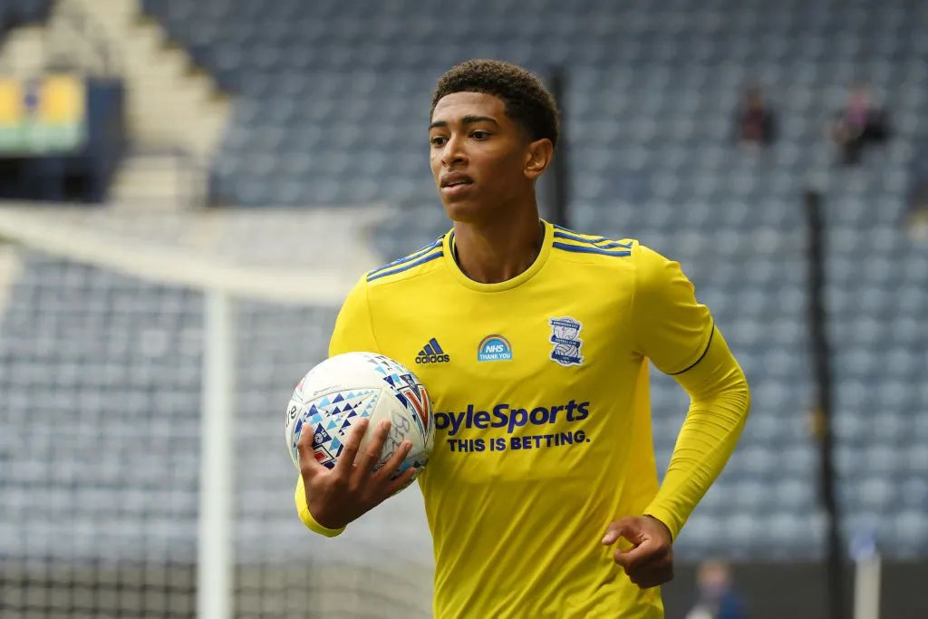 记者：弗兰克可能重返克罗地亚联赛，也可能留在中国联赛