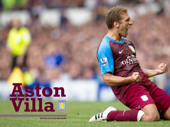 博努奇：小基耶萨可能踢附加赛；球员明白穿意大利球衣的责任（博努奇：小基耶萨有望出战附加赛，球员深知披上意大利战袍的责任）