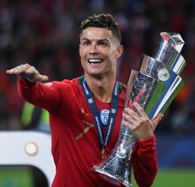 近期手感不佳！文班：我之前没经历过这种防守，我在努力适应（文班谈近况：首次遇到这种防守 近期状态起伏 正在努力适应）