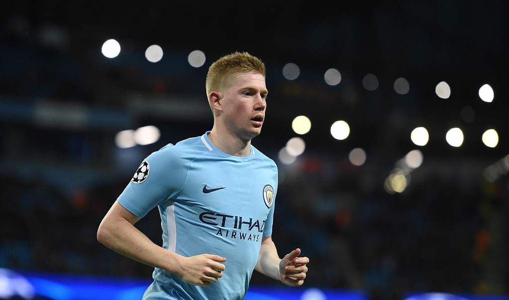 李璇：有个球队主帅最快明天官宣，下赛季应该能换个活法（李璇：某队主帅最早明日官宣，下赛季有望改头换面）