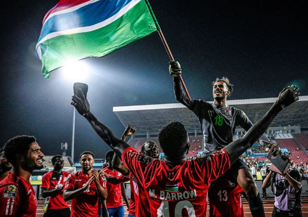 仅次于法蒂和亚马尔，萨特帕耶夫是欧冠第三年轻的进球者（萨特帕耶夫成欧冠历史第三年轻进球者，仅次于法蒂与亚马尔）