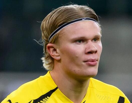 埃里克-加西亚续约至2031年：巴萨未来的多面手支柱（埃里克·加西亚与巴萨续约至2031，未来阵容的多面中坚）