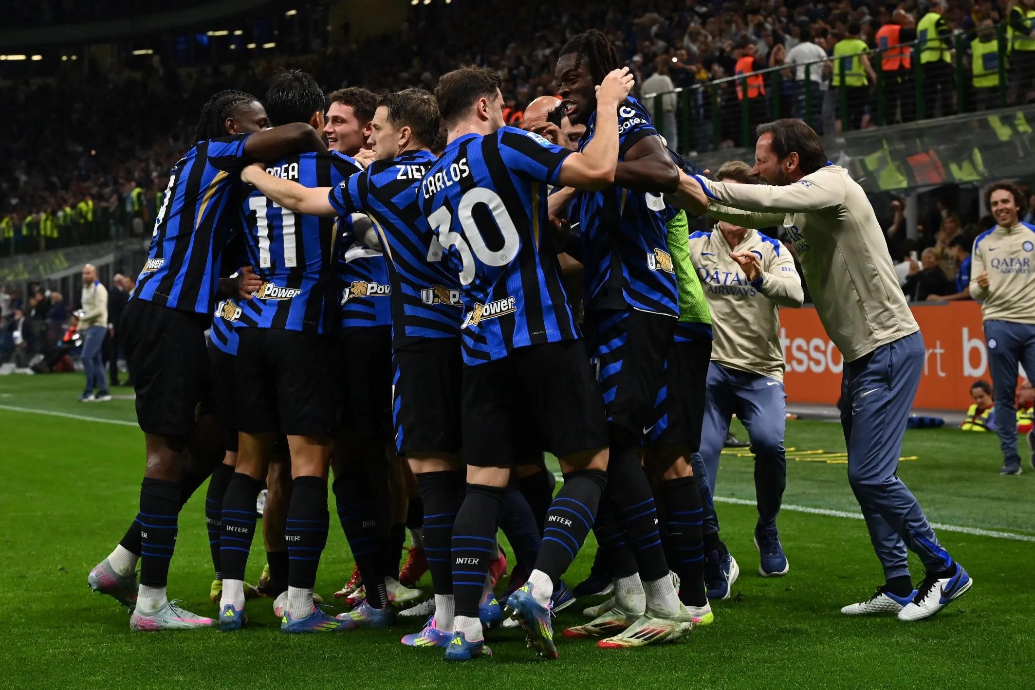 不留情面！阿奴诺比被交易到尼克斯后对老东家猛龙5战全胜（绝不手软！阿奴诺比加盟尼克斯后对旧主猛龙5战全胜）